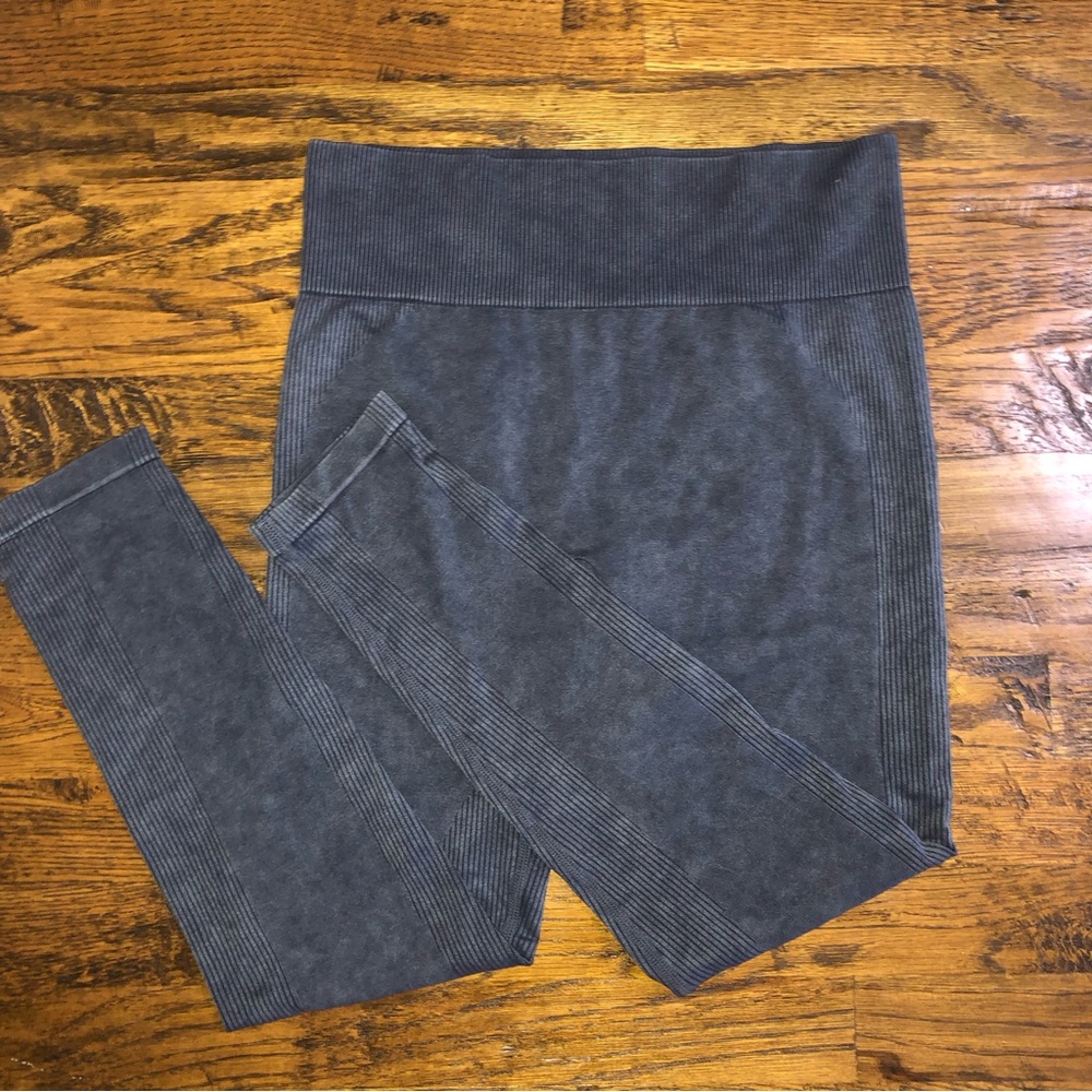 Mono B Ribbed Yoga Workout Leggings Charcoal Size Large New